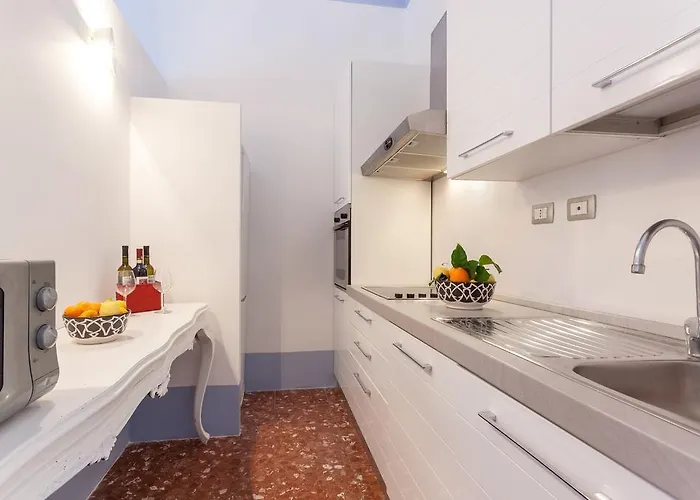 Visconti Family Apartment Vatican Apartment